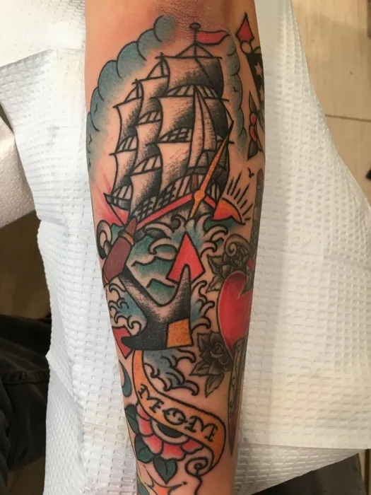 American-Traditonal-Tattoo-Of-The-Month